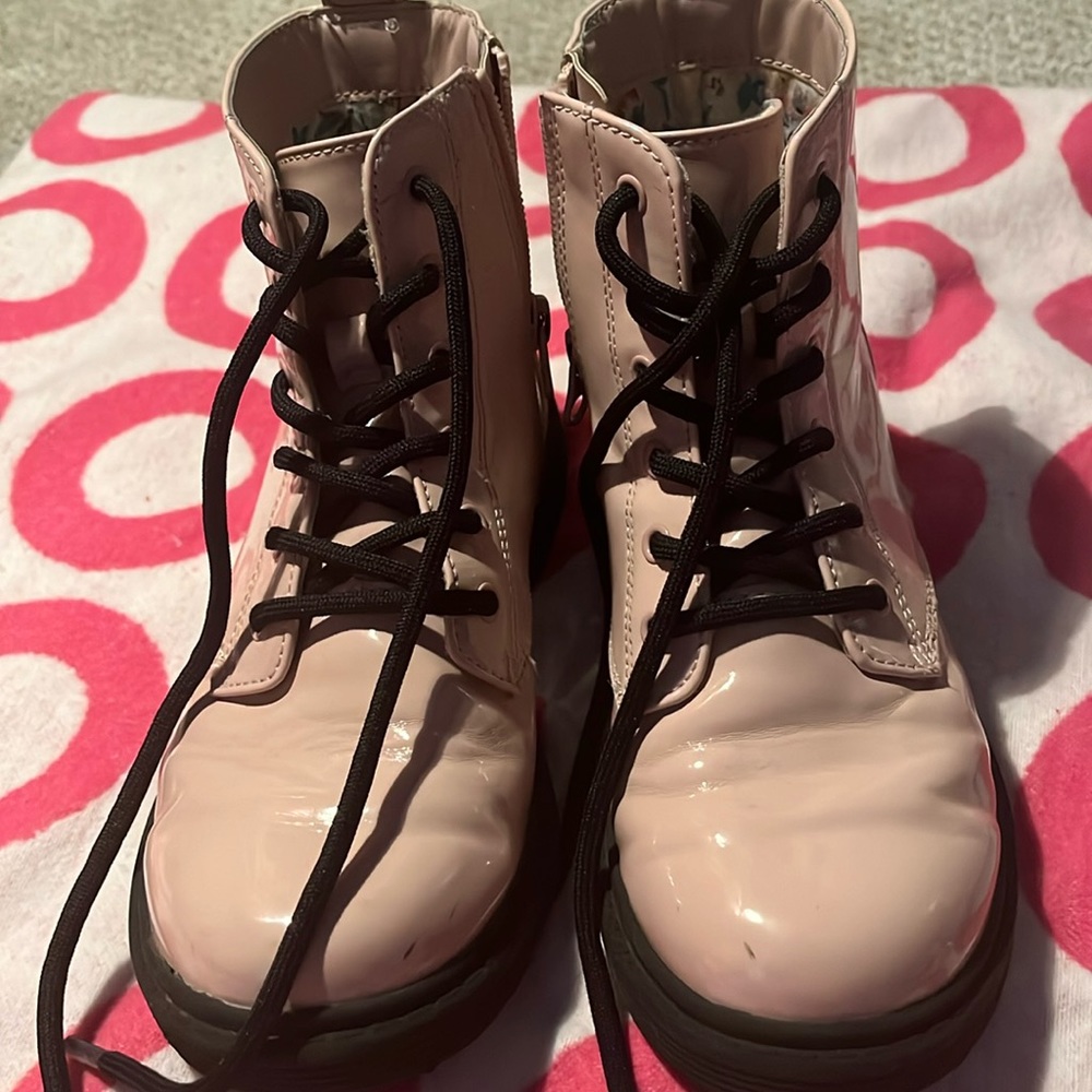art class boots pink cute kids size 3 black laces zipper floral inside adorable